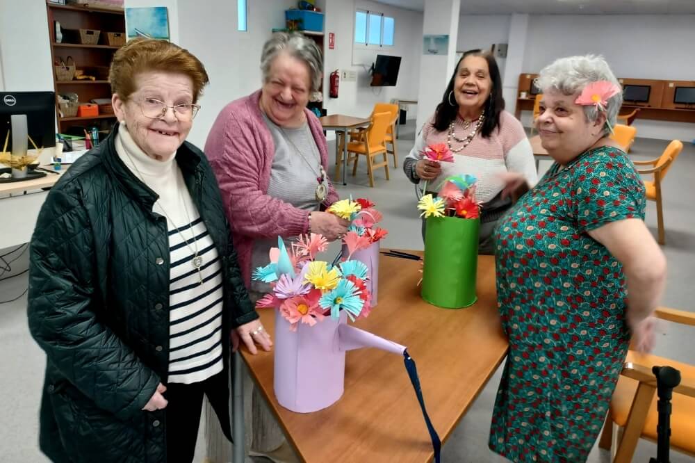 Celebramos la llegada de la primavera en nuestra residencia de mayores ...